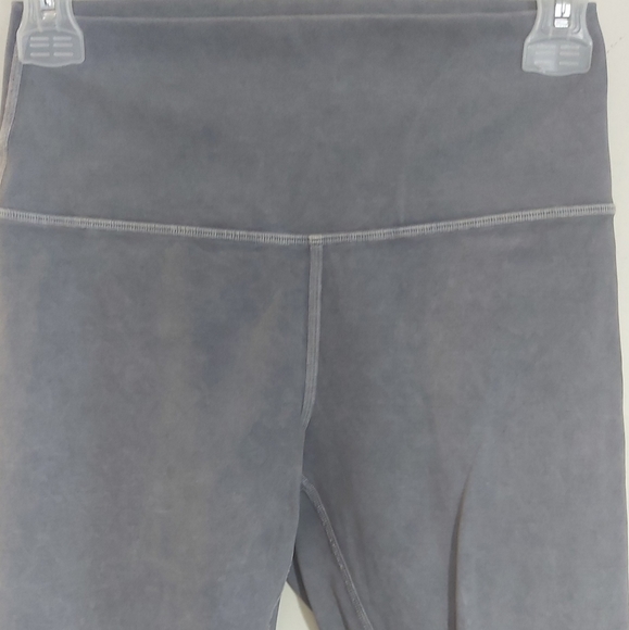 Lululemon washed luna wonder under crop - Picture 3 of 6